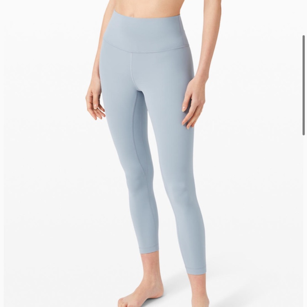 NWT Lululemon Align Leggings!